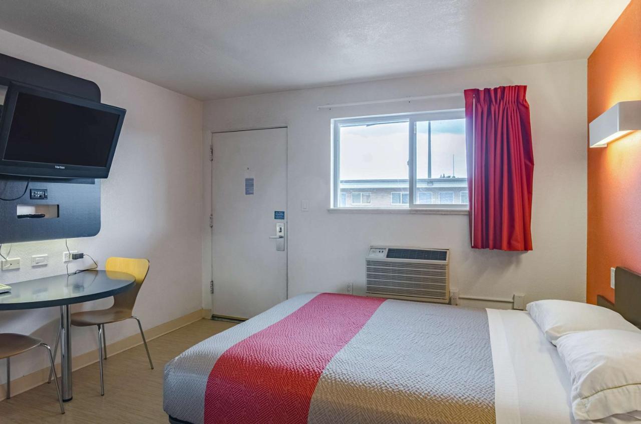 Motel 6 Riverton Wy Exterior photo