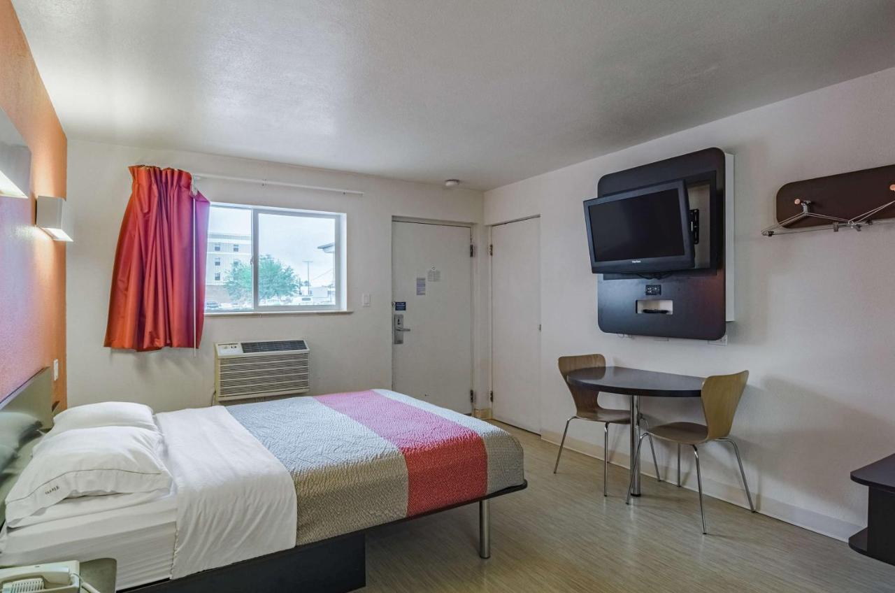 Motel 6 Riverton Wy Exterior photo