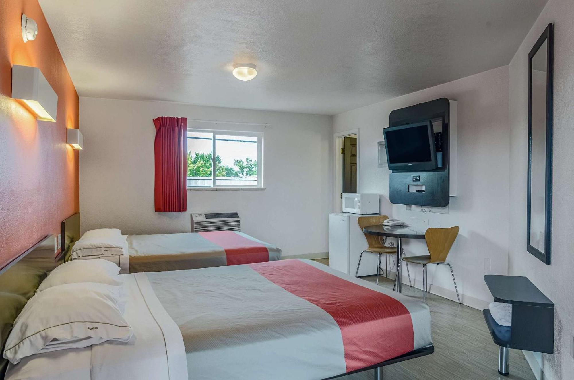 Motel 6 Riverton Wy Exterior photo